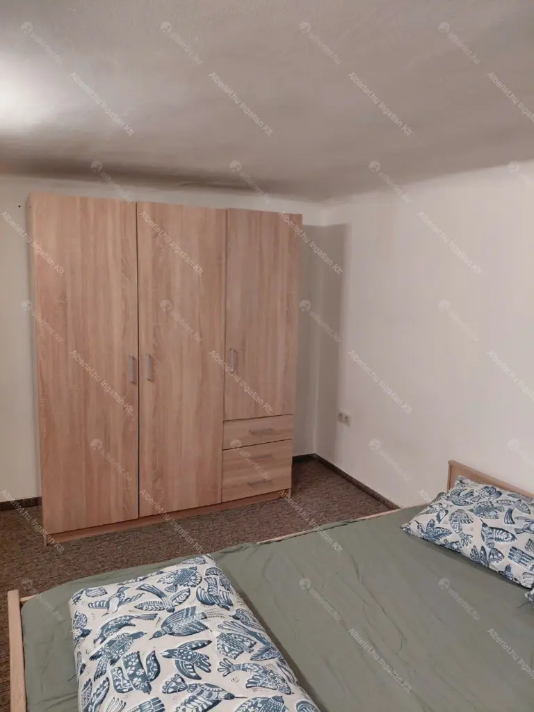 Kiadó albérlet 280000 Ft/hó áron: Budapest, VII. kerület  István utca. Mérete: 31 nm, 2 szobás | Alberlet.hu - 6696246