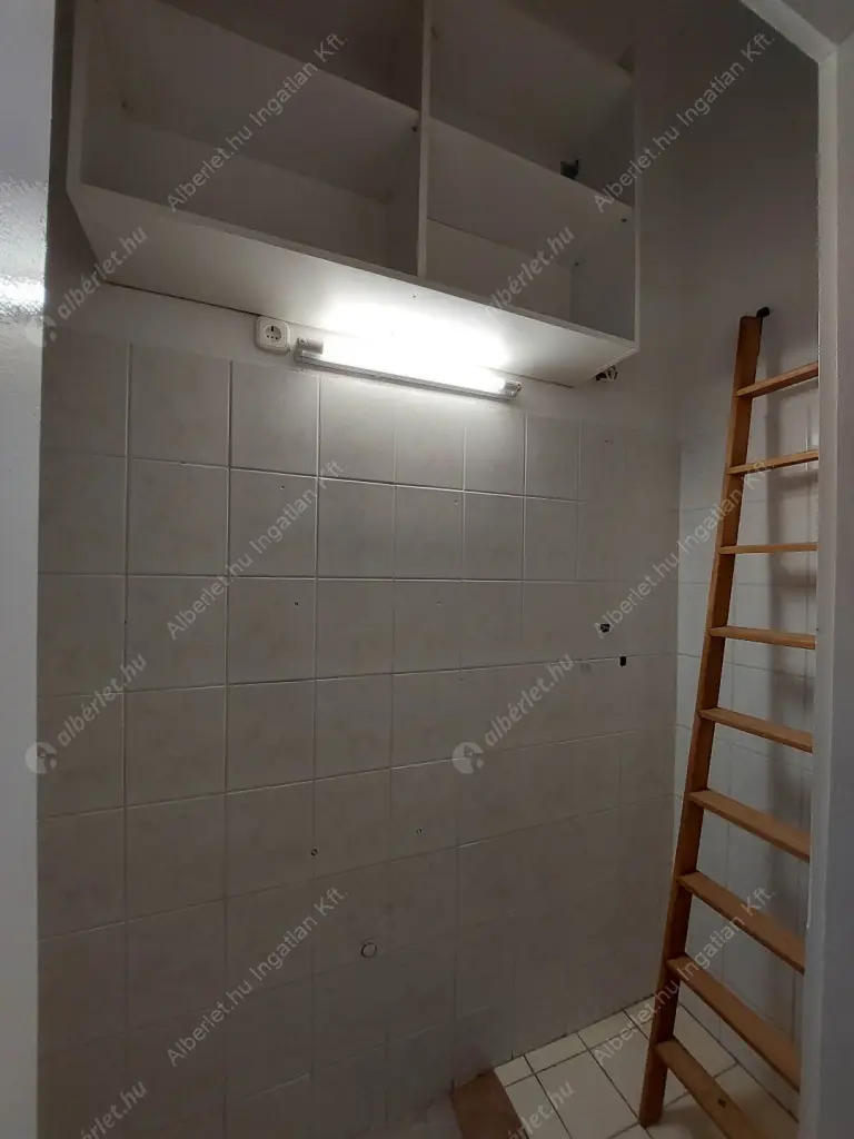 Kiadó albérlet 200000 Ft/hó áron: Budapest, VII. kerület  István utca. Mérete: 44 nm, 2 szobás | Alberlet.hu - 6625940