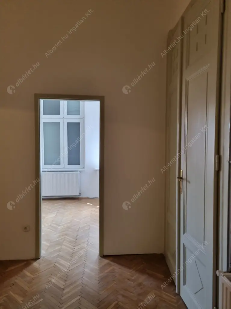 Kiadó albérlet 410000 Ft/hó áron: Budapest, VII. kerület  István utca. Mérete: 94 nm, 4 szobás | Alberlet.hu - 6586968