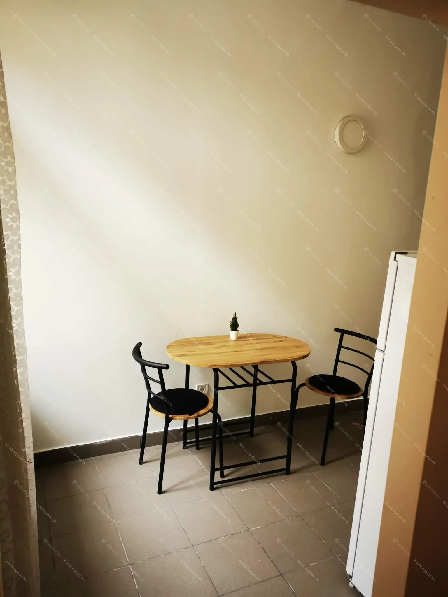 Kiadó albérlet 210000 Ft/hó áron: Budapest, VII. kerület  Izabella utca. Mérete: 35 nm, 1 szobás | Alberlet.hu - 6707475