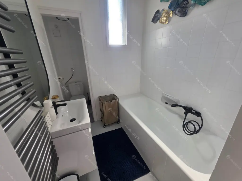 Kiadó albérlet 251000 Ft/hó áron: Budapest, VII. kerület  Izabella utca. Mérete: 46 nm, 1 szobás | Alberlet.hu - 6668064