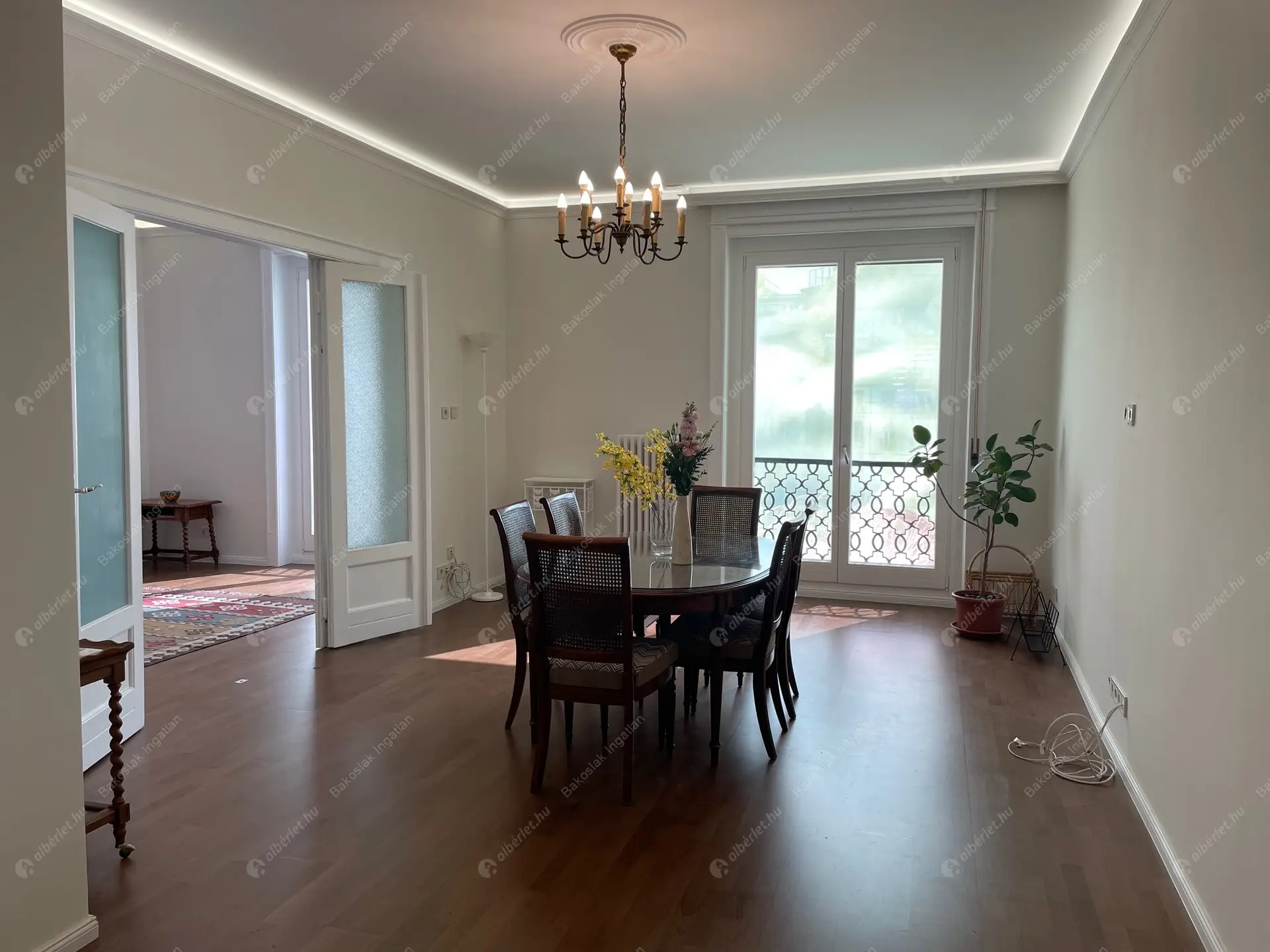 Kiadó albérlet 620000 Ft/hó áron: Budapest, VII. kerület  Károly körút. Mérete: 105 nm, 4 szobás | Alberlet.hu - 6211205