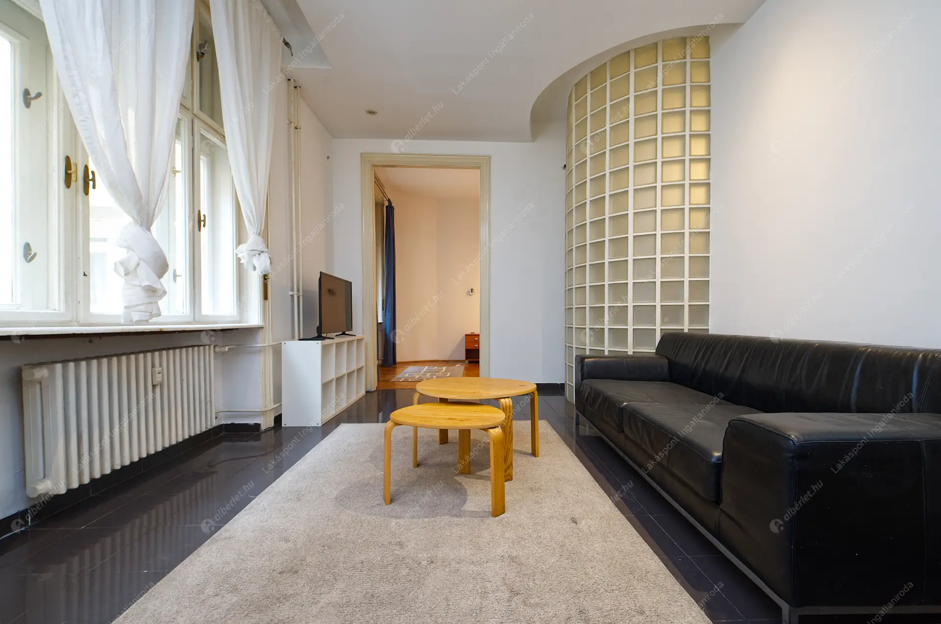 Kiadó albérlet 250000 Ft/hó áron: Budapest, VII. kerület  Károly körút. Mérete: 60 nm, 2 szobás | Alberlet.hu - 6571802