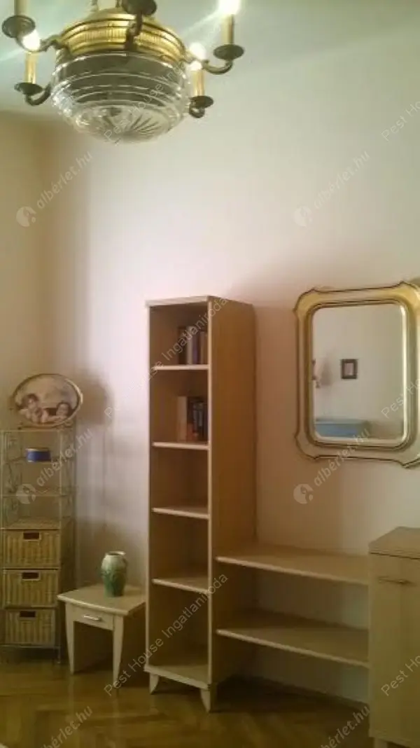 Kiadó albérlet 325000 Ft/hó áron: Budapest, VII. kerület  Károly körút. Mérete: 74 nm, 2 szobás | Alberlet.hu - 6492670