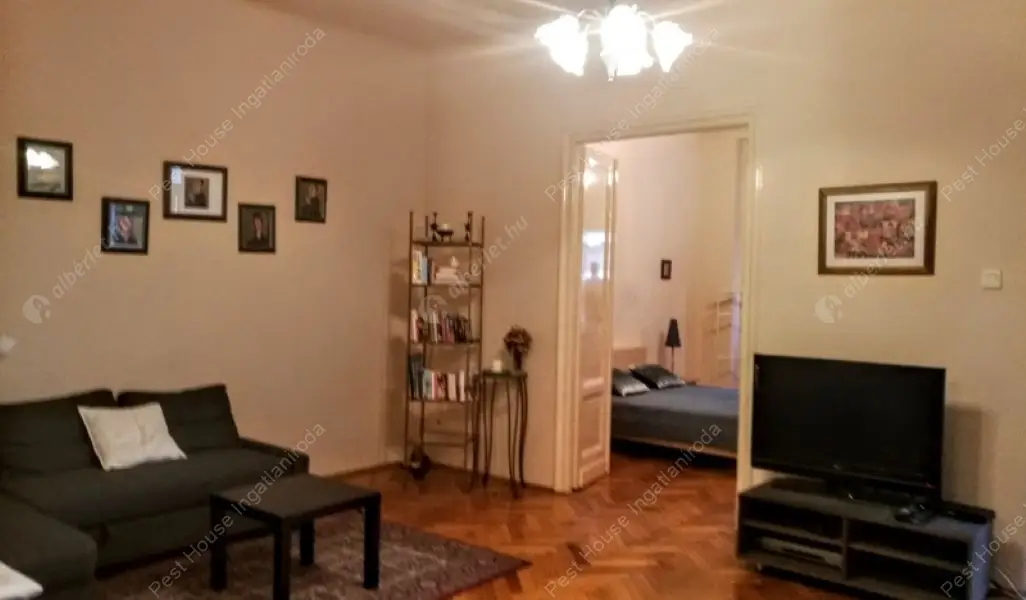 Kiadó albérlet 325000 Ft/hó áron: Budapest, VII. kerület  Károly körút. Mérete: 74 nm, 2 szobás | Alberlet.hu - 6492673