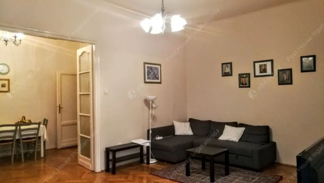 Kiadó albérlet 325000 Ft/hó áron: Budapest, VII. kerület  Károly körút. Mérete: 74 nm, 2 szobás | Alberlet.hu - 6492676