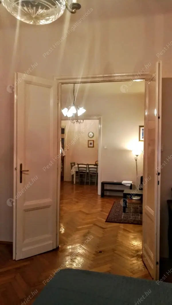 Kiadó albérlet 325000 Ft/hó áron: Budapest, VII. kerület  Károly körút. Mérete: 74 nm, 2 szobás | Alberlet.hu - 6492683