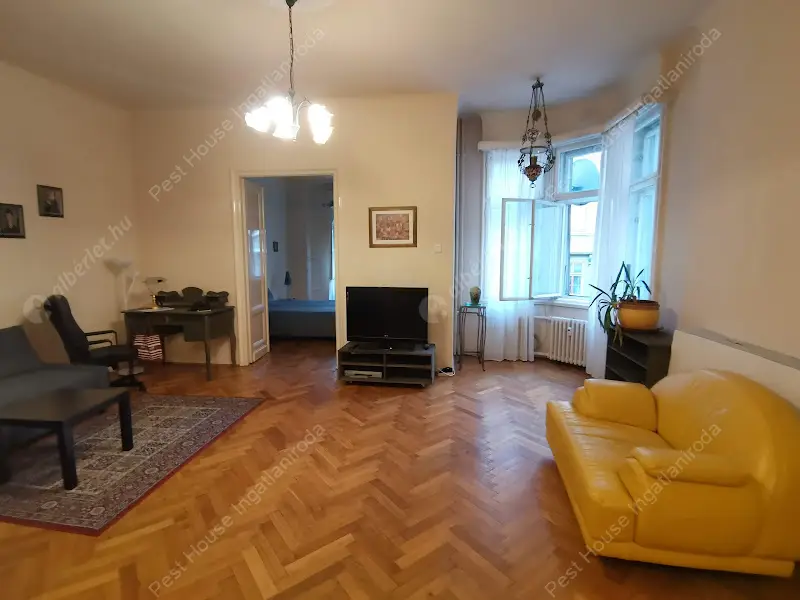 Kiadó albérlet 325000 Ft/hó áron: Budapest, VII. kerület  Károly körút. Mérete: 74 nm, 2 szobás | Alberlet.hu - 6492691