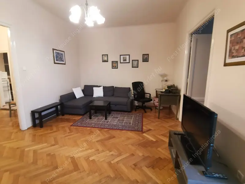 Kiadó albérlet 325000 Ft/hó áron: Budapest, VII. kerület  Károly körút. Mérete: 74 nm, 2 szobás | Alberlet.hu - 6492694