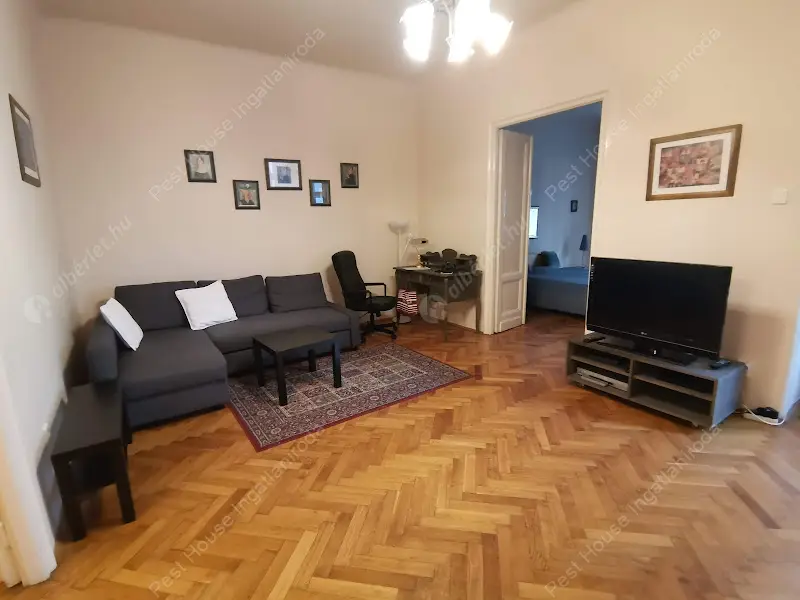 Kiadó albérlet 325000 Ft/hó áron: Budapest, VII. kerület  Károly körút. Mérete: 74 nm, 2 szobás | Alberlet.hu - 6492695