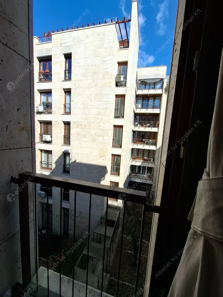 Kiadó albérlet 250000 Ft/hó áron: Budapest, VII. kerület  Kazinczy utca. Mérete: 32 nm, 2 szobás | Alberlet.hu - 6576587