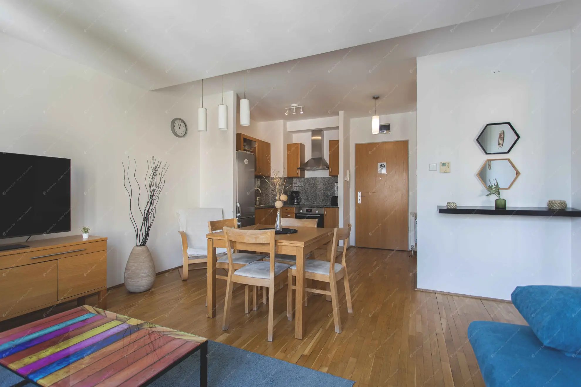 Kiadó albérlet 250000 Ft/hó áron: Budapest, VII. kerület  Kazinczy utca. Mérete: 45 nm, 2 szobás | Alberlet.hu - 6621805