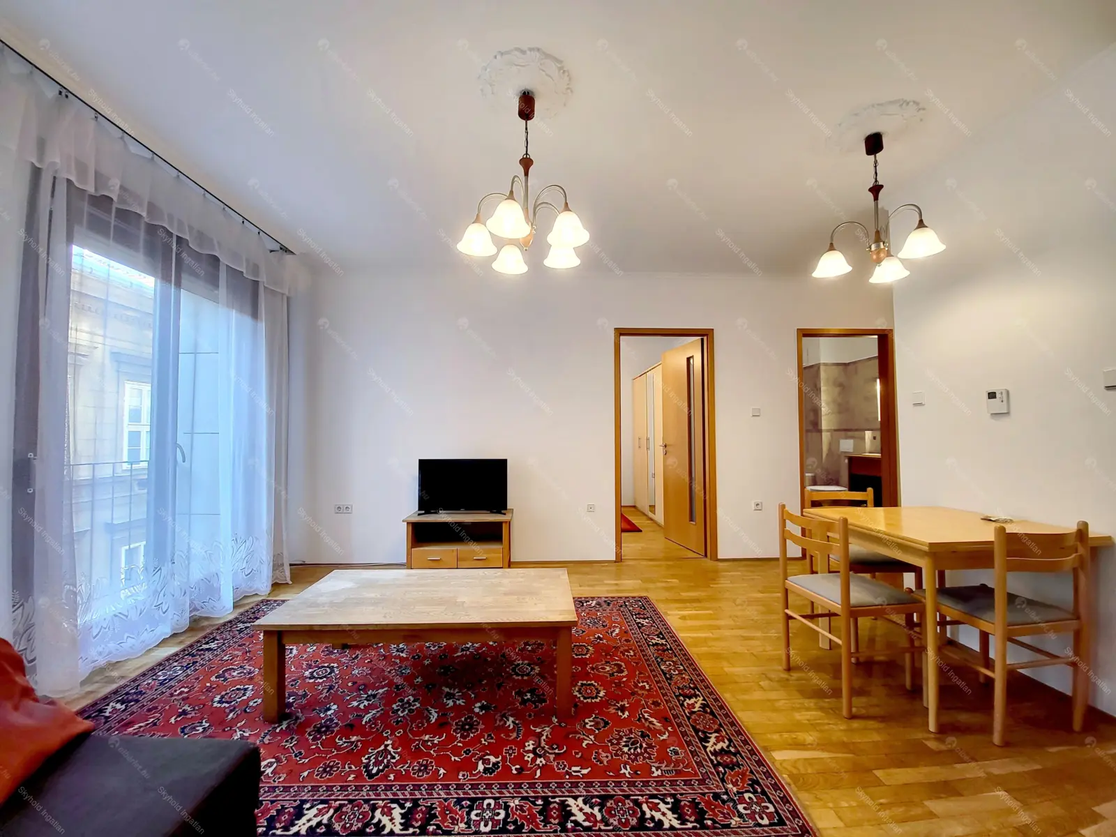 Kiadó albérlet 275000 Ft/hó áron: Budapest, VII. kerület  Kazinczy utca. Mérete: 50 nm, 2 szobás | Alberlet.hu - 6652212