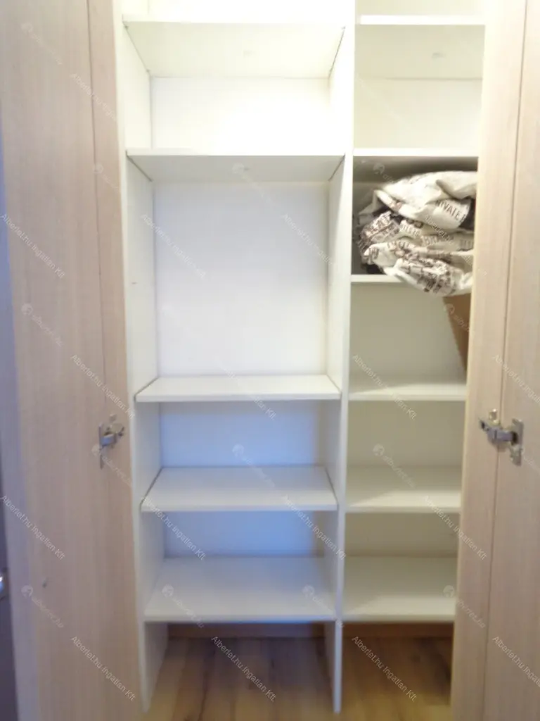 Kiadó albérlet 260000 Ft/hó áron: Budapest, VII. kerület  Kazinczy utca. Mérete: 60 nm, 2 szobás | Alberlet.hu - 6709651