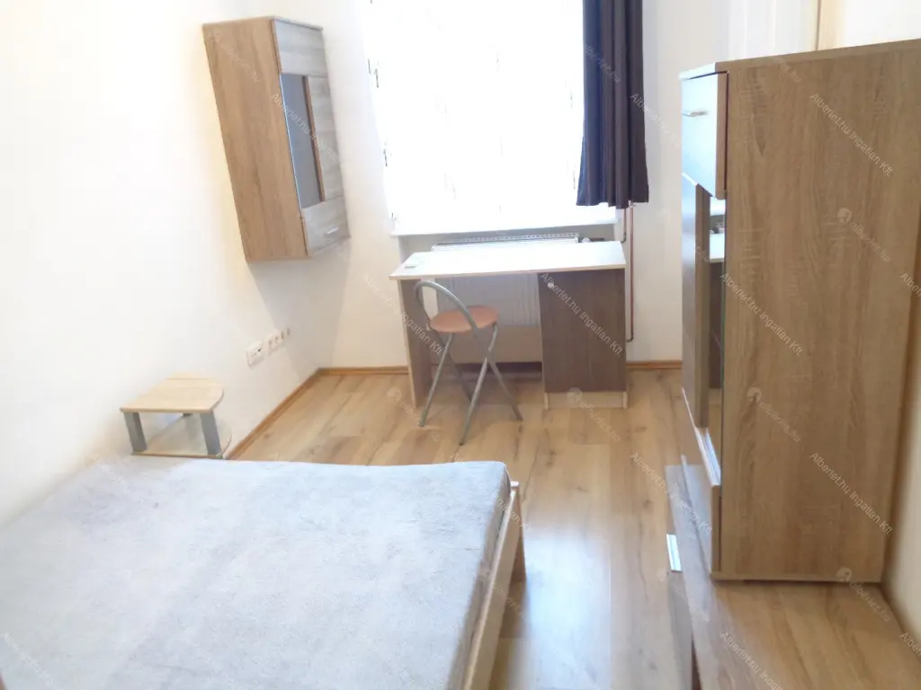 Kiadó albérlet 260000 Ft/hó áron: Budapest, VII. kerület  Kazinczy utca. Mérete: 60 nm, 2 szobás | Alberlet.hu - 6709652