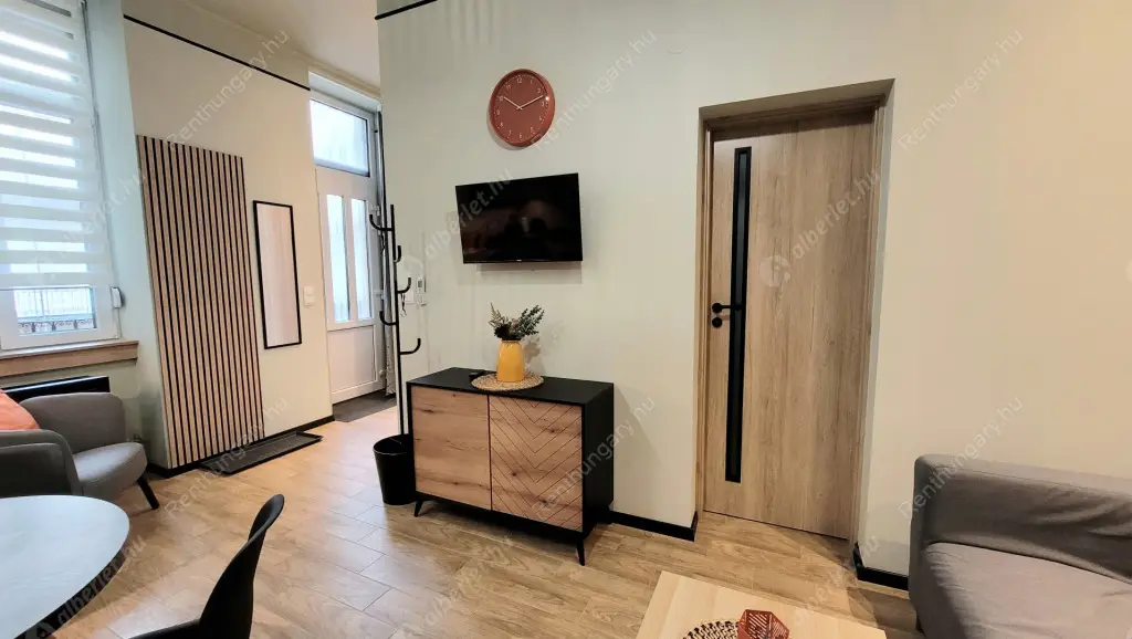 Kiadó albérlet 250000 Ft/hó áron: Budapest, VII. kerület  Kertész  utca . Mérete: 35 nm, 1 szobás | Alberlet.hu - 6560794