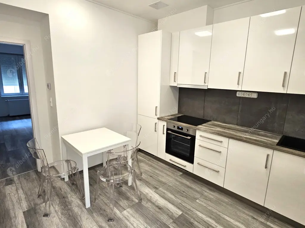 Kiadó albérlet 230000 Ft/hó áron: Budapest, VII. kerület  Kertész  utca . Mérete: 38 nm, 1 szobás | Alberlet.hu - 6612215
