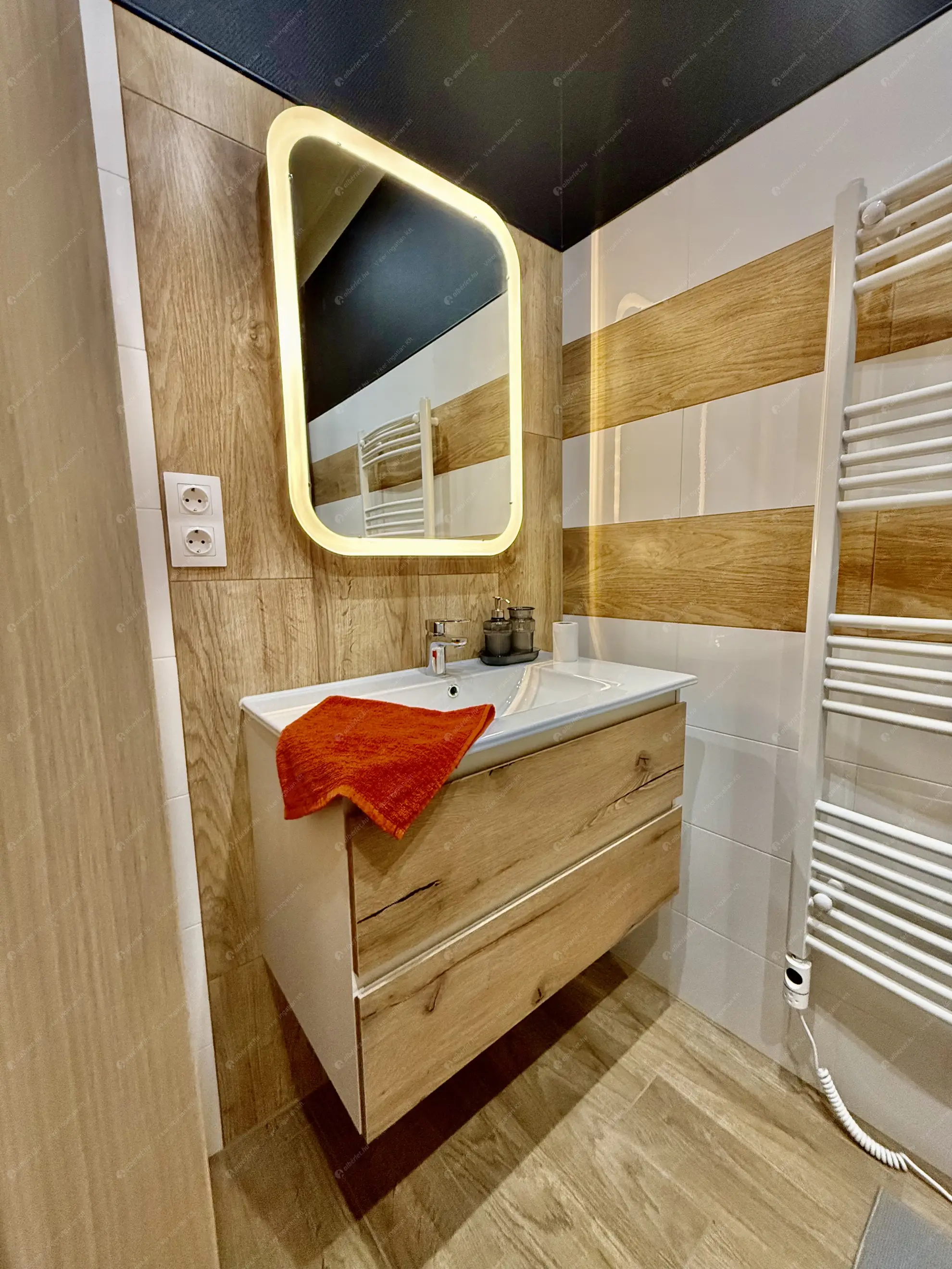 Kiadó albérlet 230000 Ft/hó áron: Budapest, VII. kerület  Kertész utca. Mérete: 38 nm, 1 szobás | Alberlet.hu - 6637039