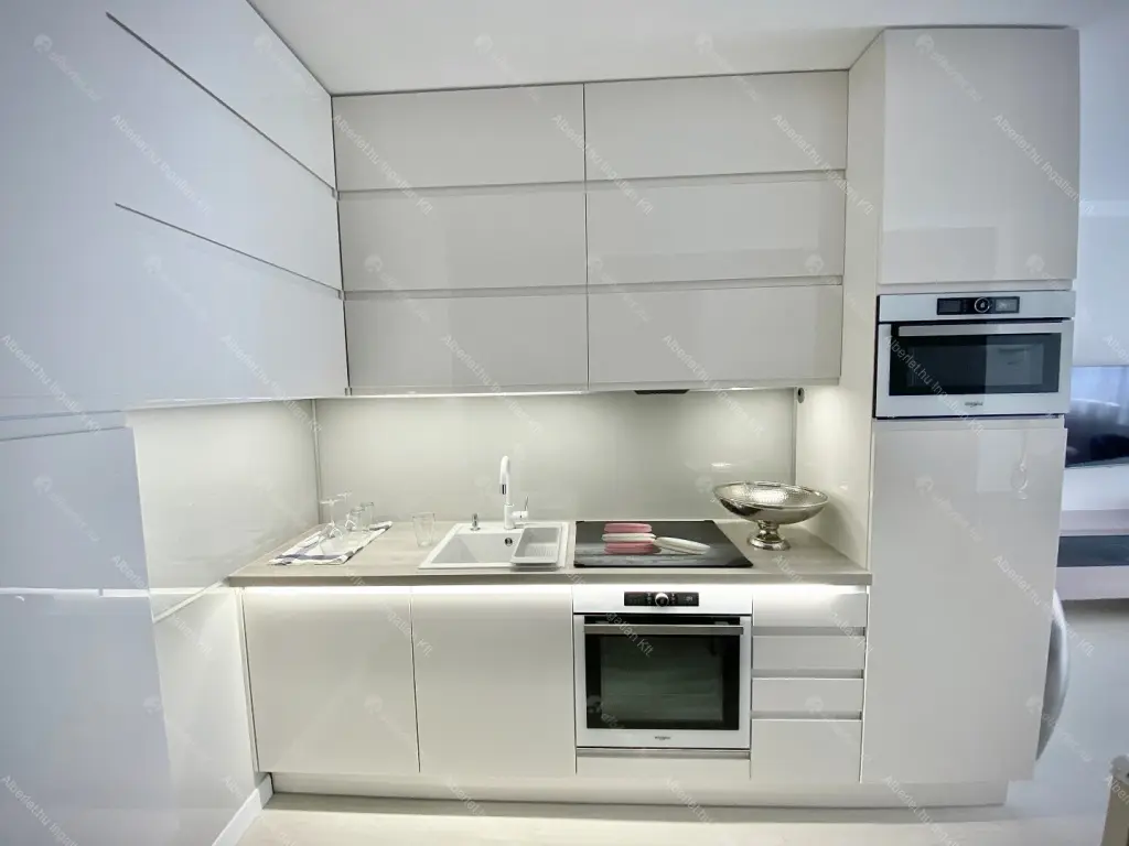 Kiadó albérlet 340000 Ft/hó áron: Budapest, VII. kerület  Kertész utca. Mérete: 46 nm, 2 szobás | Alberlet.hu - 6688532