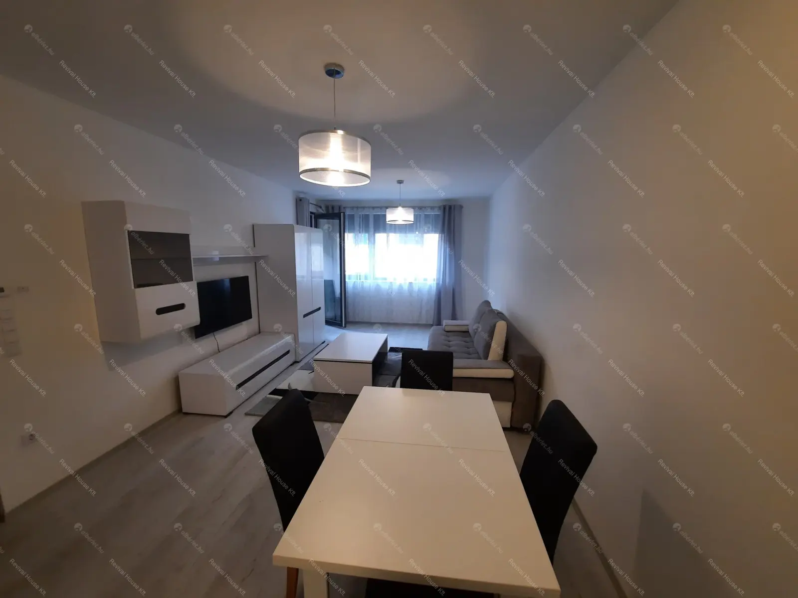 Kiadó albérlet 318000 Ft/hó áron: Budapest, VII. kerület  Kertész utca. Mérete: 48 nm, 5 szobás | Alberlet.hu - 5808941