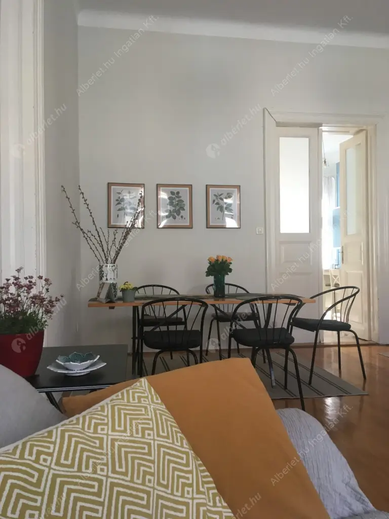 Kiadó albérlet 350000 Ft/hó áron: Budapest, VII. kerület  Kertész utca. Mérete: 96 nm, 3 szobás | Alberlet.hu - 6576390