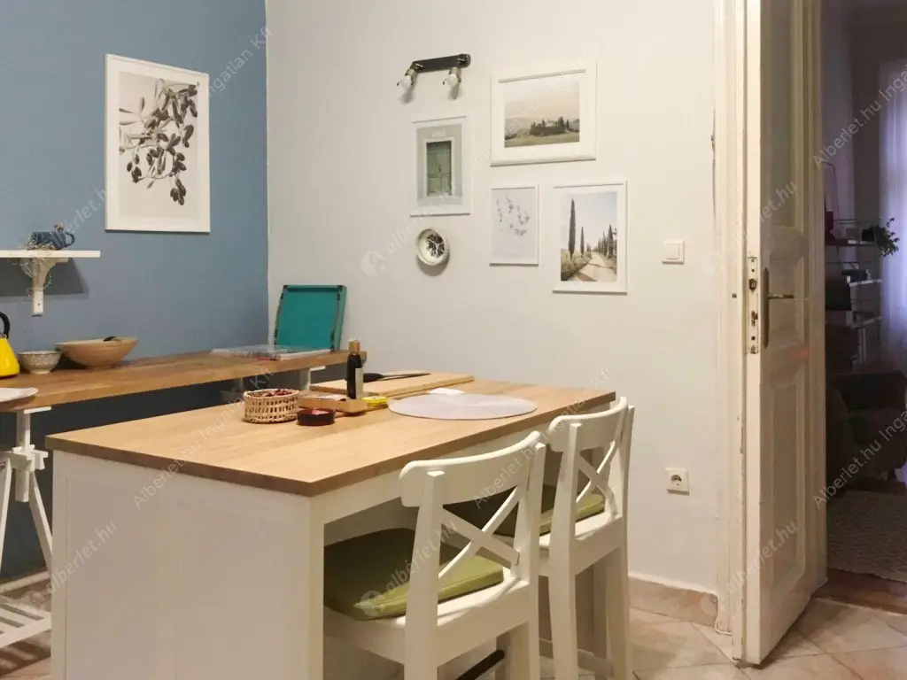 Kiadó albérlet 349000 Ft/hó áron: Budapest, VII. kerület  Kertész utca. Mérete: 96 nm, 3 szobás | Alberlet.hu - 6590818