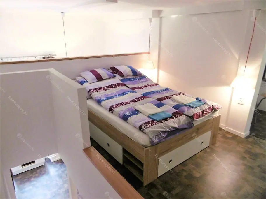 Kiadó albérlet 235000 Ft/hó áron: Budapest, VII. kerület  Király utca. Mérete: 32 nm, 1 szobás | Alberlet.hu - 6705200