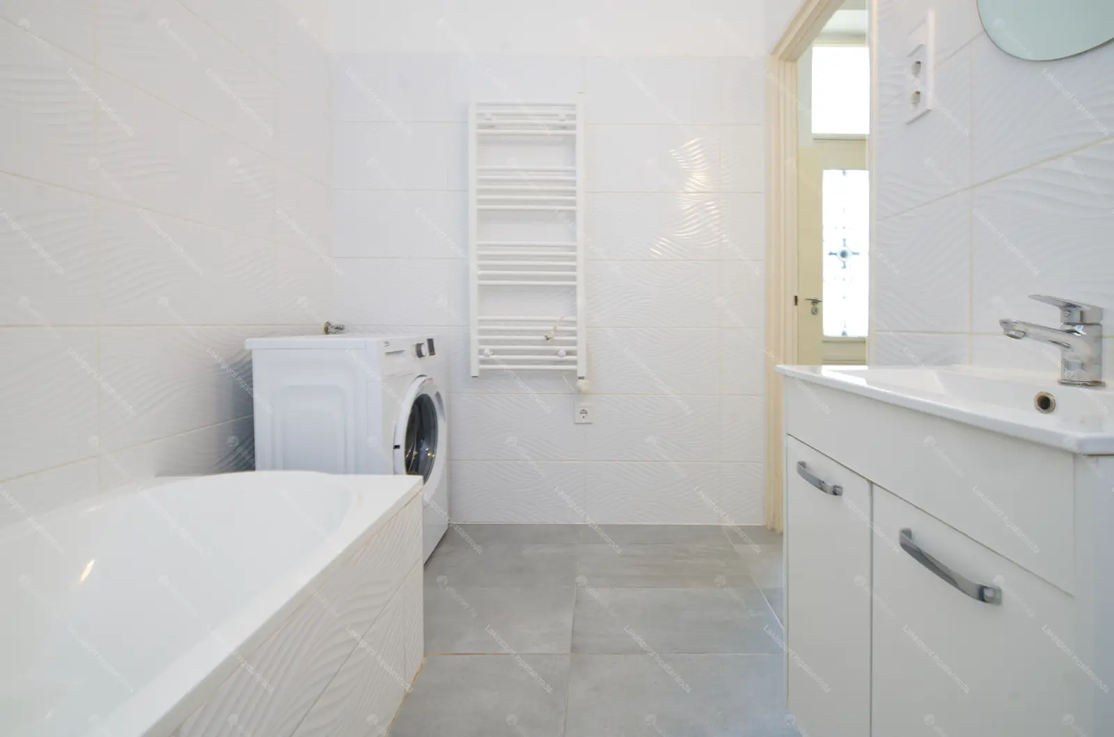 Kiadó albérlet 255000 Ft/hó áron: Budapest, VII. kerület  Király utca. Mérete: 43 nm, 2 szobás | Alberlet.hu - 6690558