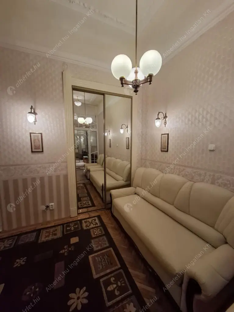 Kiadó albérlet 450000 Ft/hó áron: Budapest, VII. kerület  Király utca. Mérete: 64 nm, 2 szobás | Alberlet.hu - 6595734