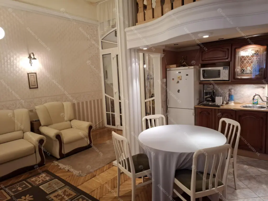 Kiadó albérlet 450000 Ft/hó áron: Budapest, VII. kerület  Király utca. Mérete: 64 nm, 2 szobás | Alberlet.hu - 6690400