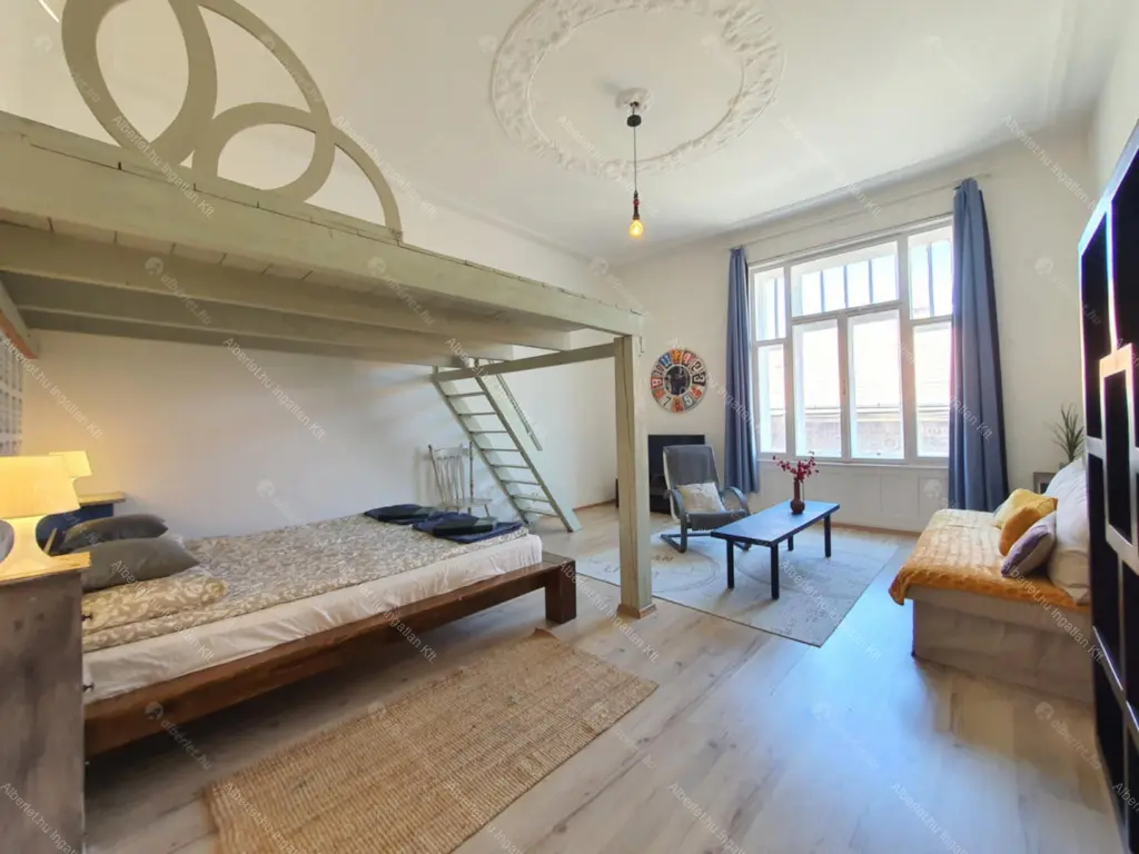 Kiadó albérlet 330000 Ft/hó áron: Budapest, VII. kerület  Király utca. Mérete: 65 nm, 2 szobás | Alberlet.hu - 6654816