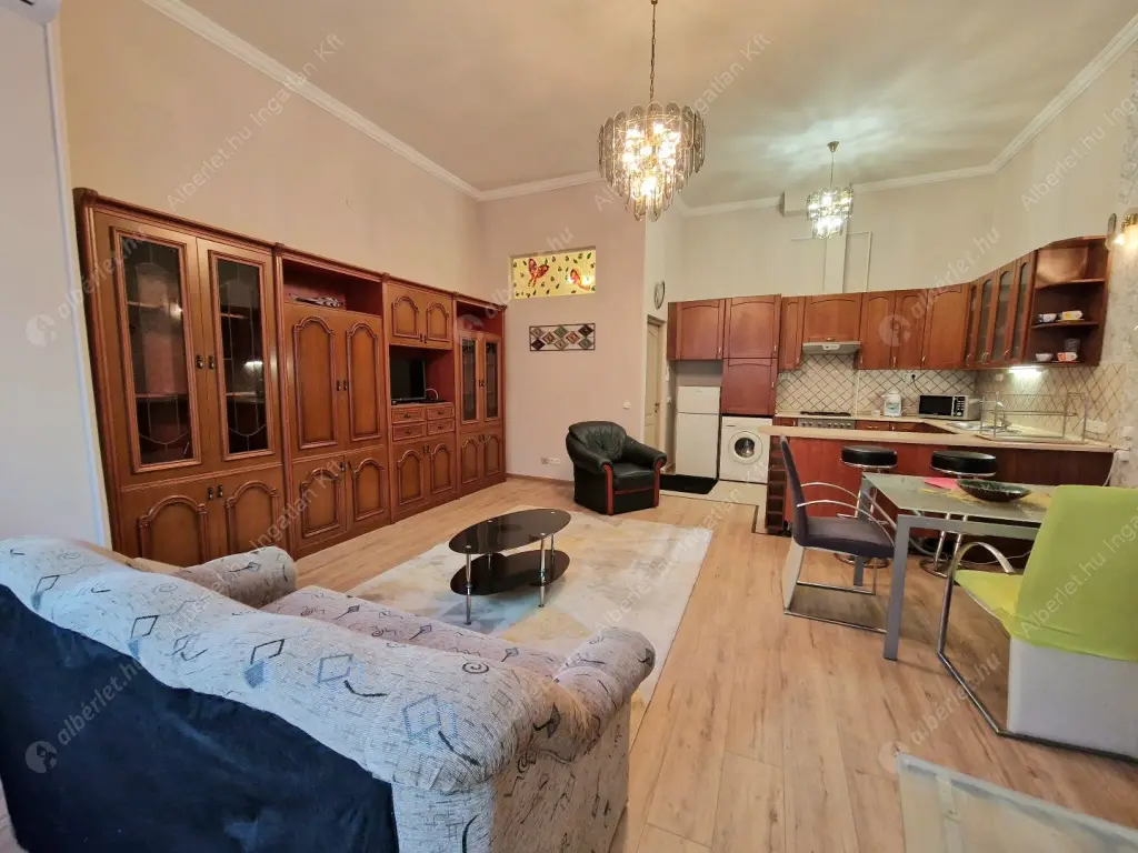 Kiadó albérlet 280000 Ft/hó áron: Budapest, VII. kerület  Király utca. Mérete: 73 nm, 2 szobás | Alberlet.hu - 6569841