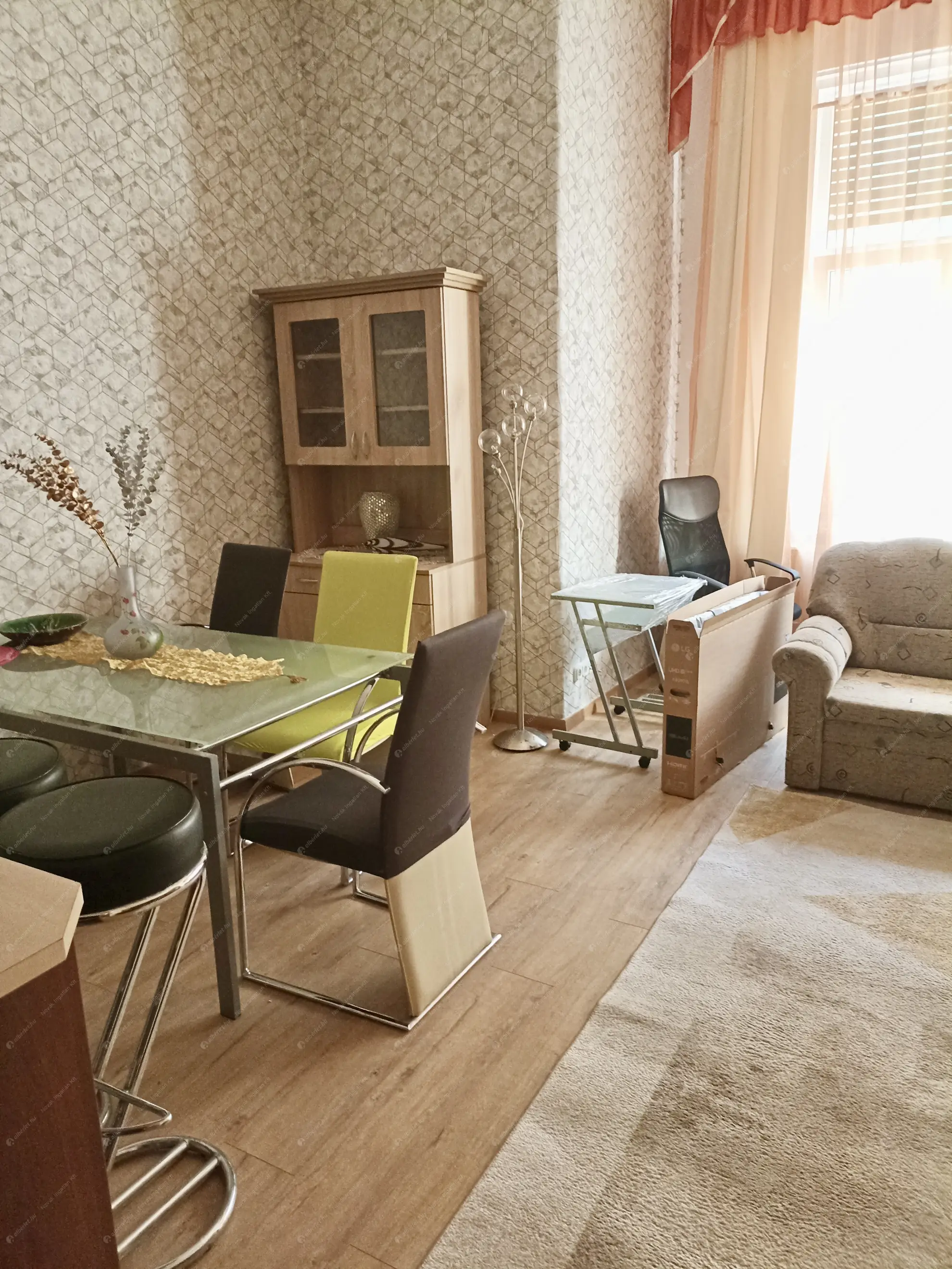 Kiadó albérlet 280000 Ft/hó áron: Budapest, VII. kerület  Király utca. Mérete: 73 nm, 2 szobás | Alberlet.hu - 6629290