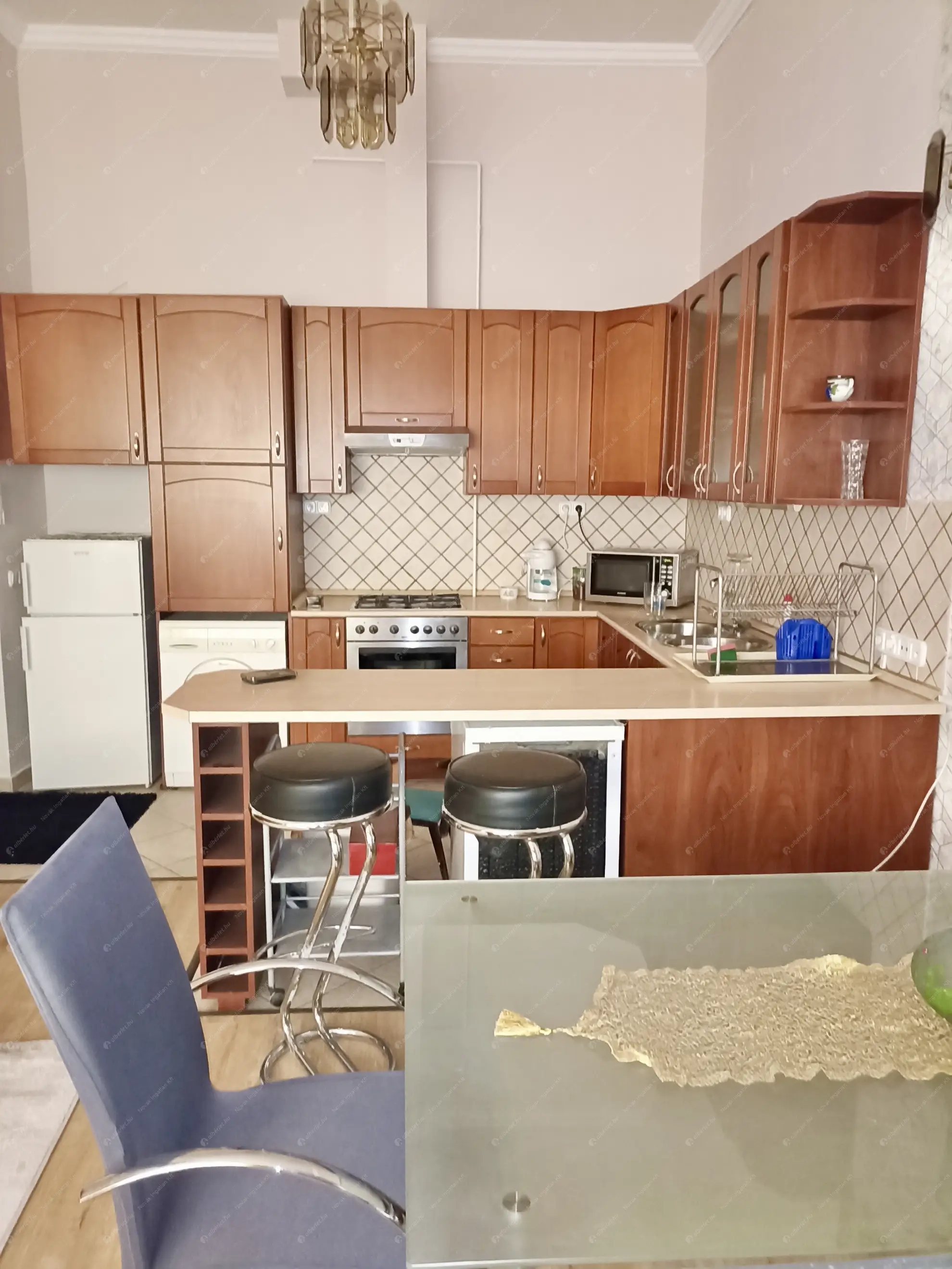 Kiadó albérlet 280000 Ft/hó áron: Budapest, VII. kerület  Király utca. Mérete: 73 nm, 2 szobás | Alberlet.hu - 6629291