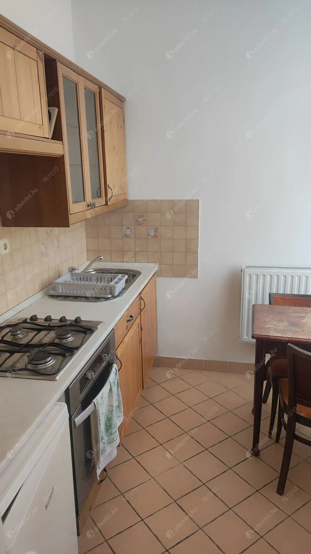 Kiadó albérlet 250000 Ft/hó áron: Budapest, VII. kerület  Klauzál tér. Mérete: 53 nm, 2 szobás | Alberlet.hu - 6443659