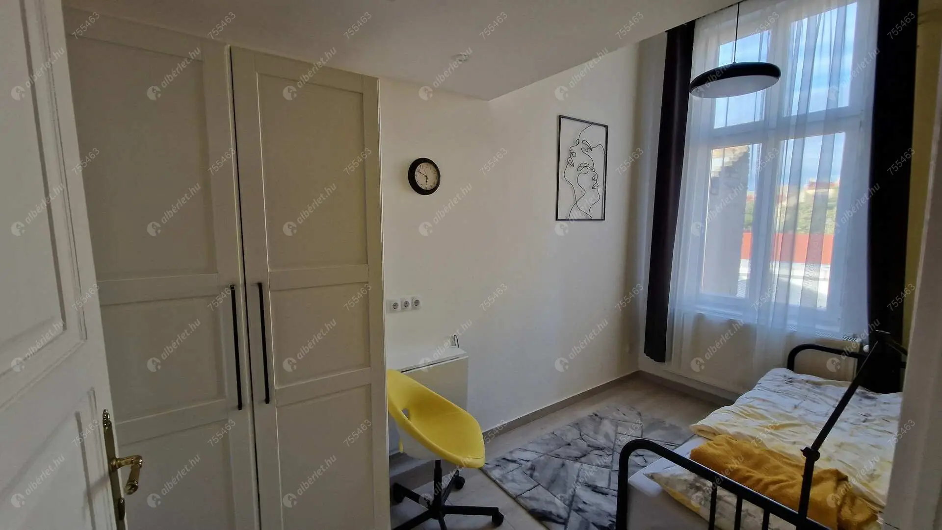 Kiadó albérlet 290000 Ft/hó áron: Budapest, VII. kerület  Klauzál tér. Mérete: 55 nm, 3 szobás | Alberlet.hu - 6371768