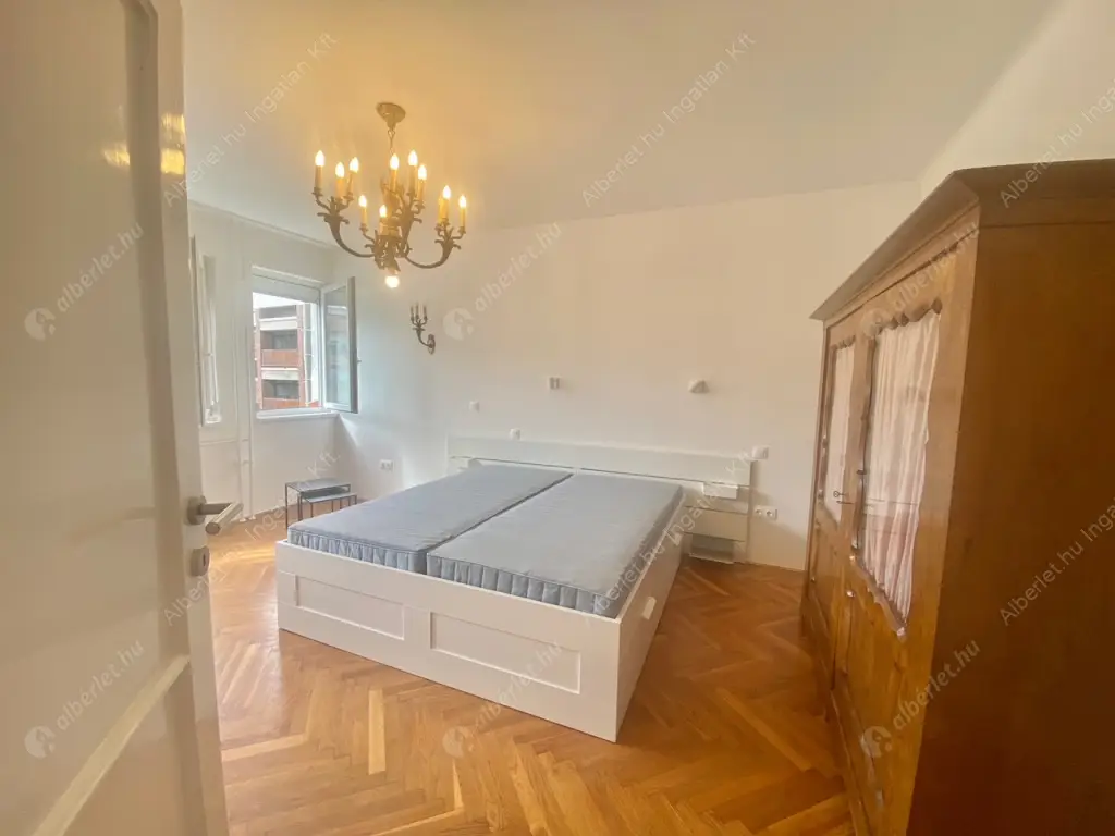 Kiadó albérlet 350000 Ft/hó áron: Budapest, VII. kerület  Madách Imre út. Mérete: 52 nm, 1 szobás | Alberlet.hu - 6525077