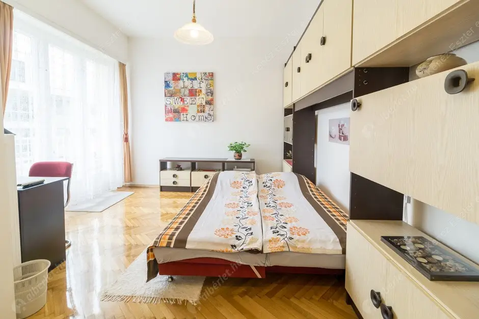 Kiadó albérlet 350000 Ft/hó áron: Budapest, VII. kerület  Madách Imre út. Mérete: 52 nm, 1 szobás | Alberlet.hu - 6548470