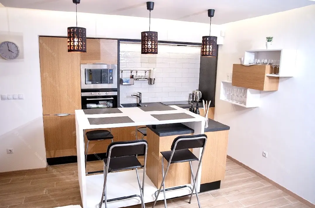 Kiadó albérlet 360000 Ft/hó áron: Budapest, VII. kerület  Madách Imre út. Mérete: 60 nm, 3 szobás | Alberlet.hu - 6646883