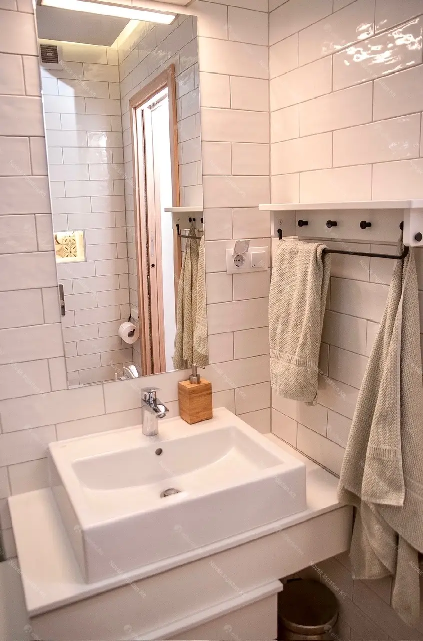 Kiadó albérlet 360000 Ft/hó áron: Budapest, VII. kerület  Madách Imre út. Mérete: 60 nm, 3 szobás | Alberlet.hu - 6646891