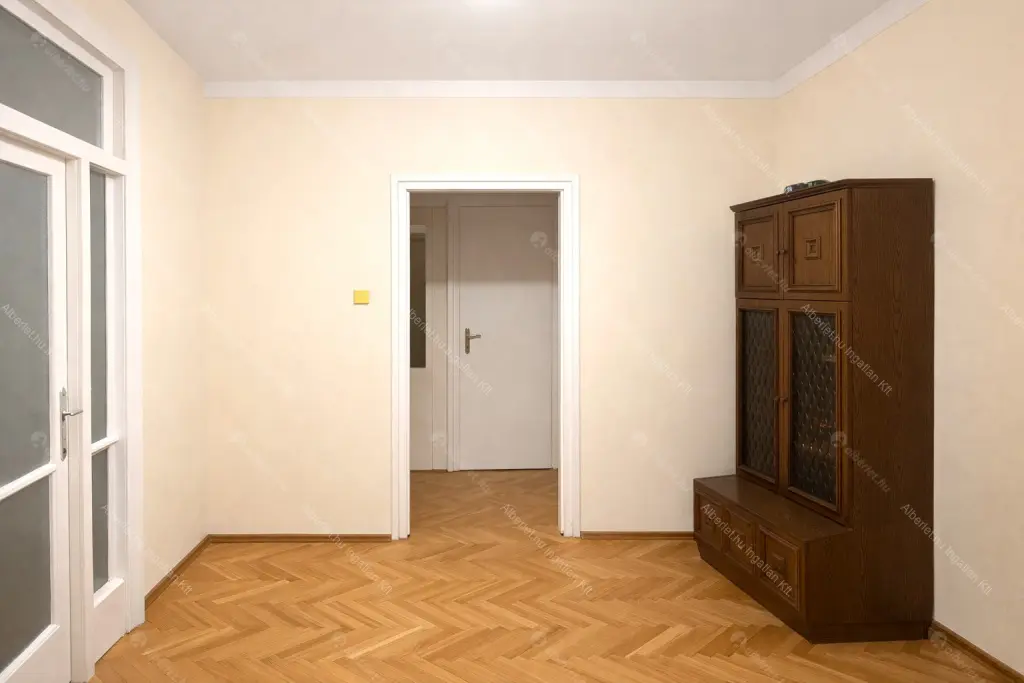 Kiadó albérlet 295000 Ft/hó áron: Budapest, VII. kerület  Madách Imre út. Mérete: 73 nm, 2 szobás | Alberlet.hu - 6691332