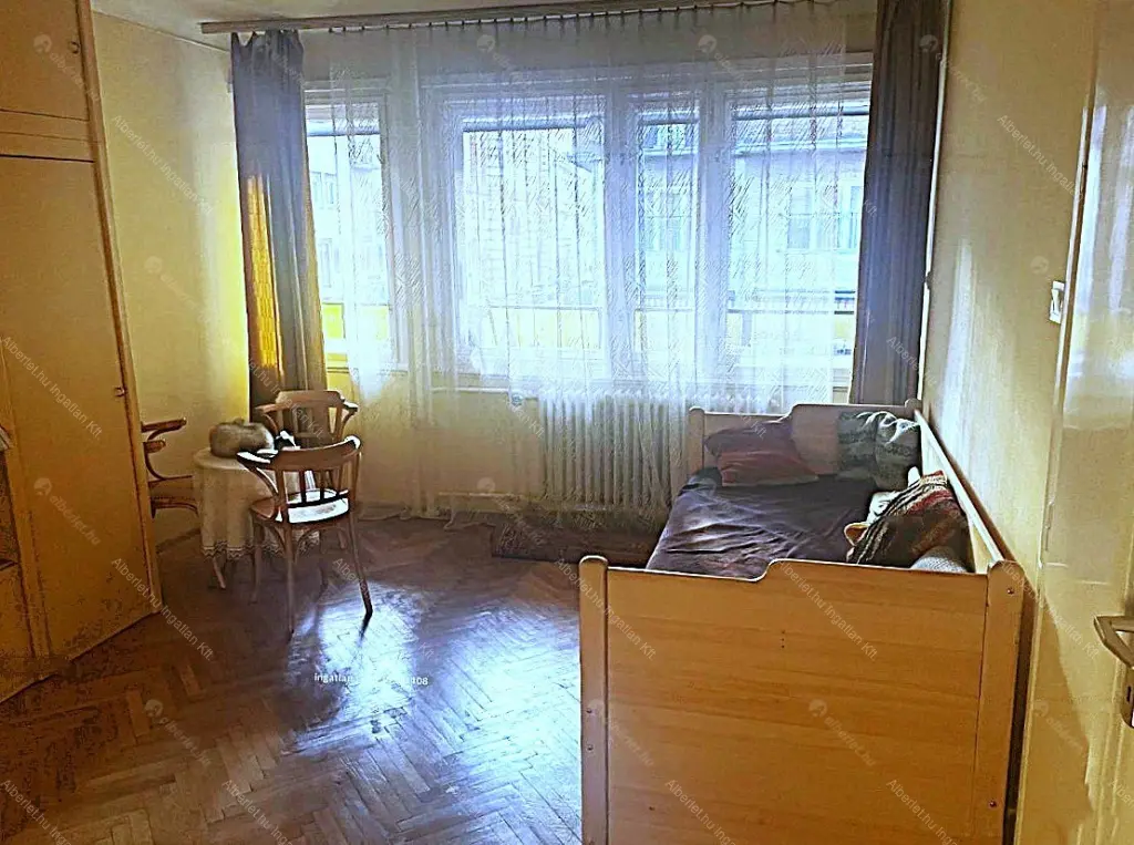 Kiadó albérlet 295000 Ft/hó áron: Budapest, VII. kerület  Madách Imre út. Mérete: 73 nm, 2 szobás | Alberlet.hu - 6703305