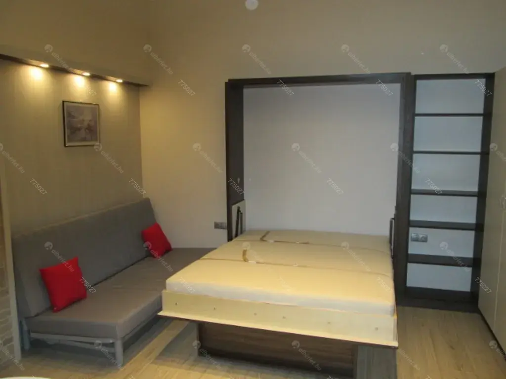 Kiadó albérlet 175000 Ft/hó áron: Budapest, VII. kerület   Marek J. utca . Mérete: 32 nm, 1 szobás | Alberlet.hu - 6659796