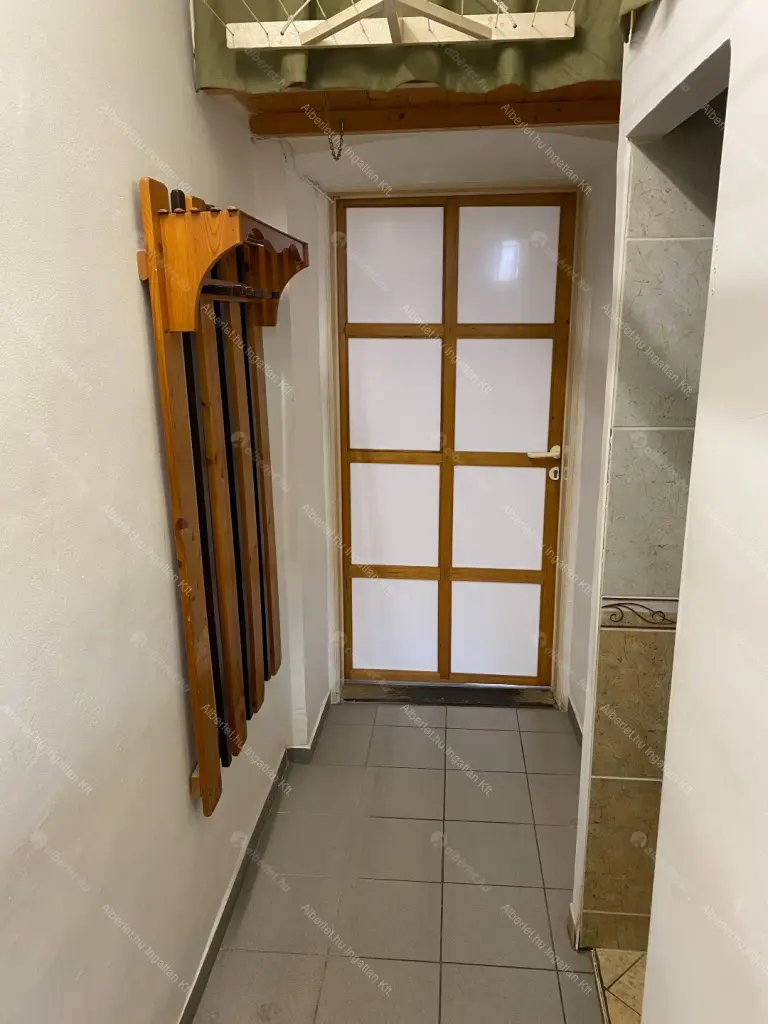 Kiadó albérlet 185000 Ft/hó áron: Budapest, VII. kerület  Marek József utca. Mérete: 27 nm, 1 szobás | Alberlet.hu - 6681429