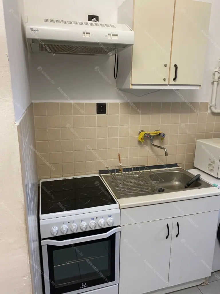 Kiadó albérlet 185000 Ft/hó áron: Budapest, VII. kerület  Marek József utca. Mérete: 27 nm, 1 szobás | Alberlet.hu - 6681431