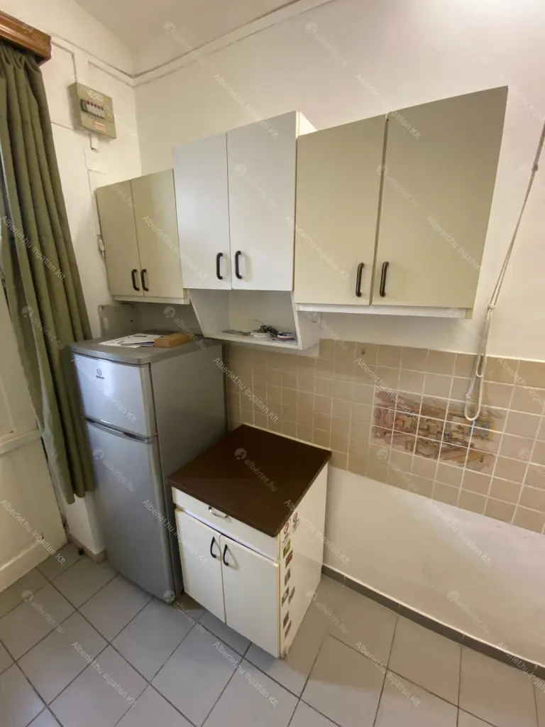 Kiadó albérlet 185000 Ft/hó áron: Budapest, VII. kerület  Marek József utca. Mérete: 27 nm, 1 szobás | Alberlet.hu - 6681433