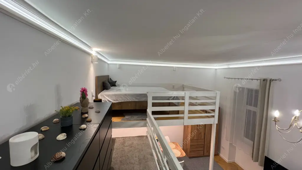 Kiadó albérlet 250000 Ft/hó áron: Budapest, VII. kerület  Marek József utca. Mérete: 35 nm, 1 szobás | Alberlet.hu - 6570042