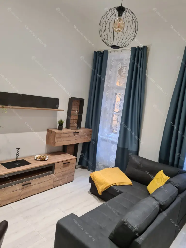 Kiadó albérlet 280000 Ft/hó áron: Budapest, VII. kerület  Marek József utca. Mérete: 50 nm, 2 szobás | Alberlet.hu - 6660725