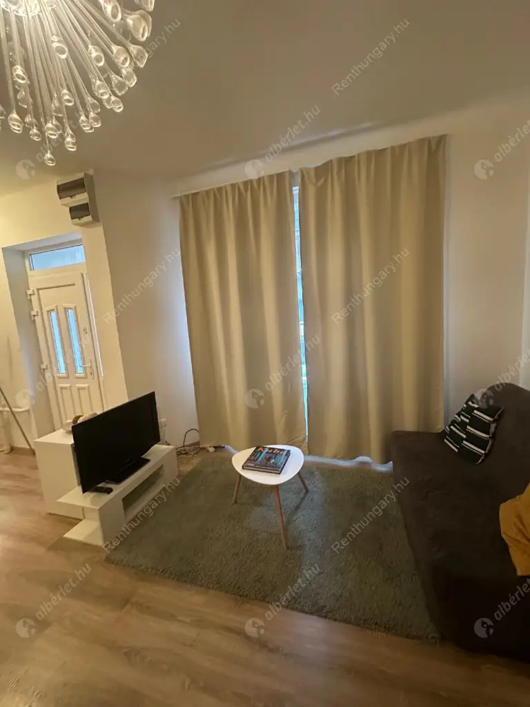 Kiadó albérlet 320000 Ft/hó áron: Budapest, VII. kerület  Marek József utca. Mérete: 60 nm, 2 szobás | Alberlet.hu - 6584496