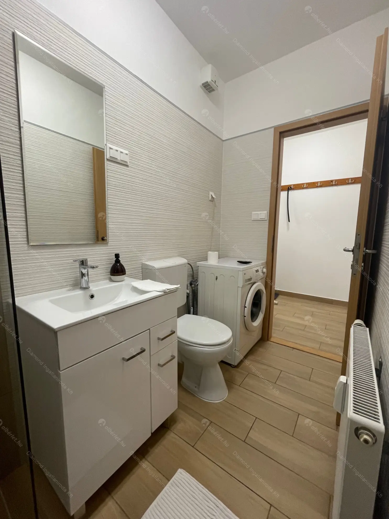 Kiadó albérlet 230000 Ft/hó áron: Budapest, VII. kerület  Murányi utca. Mérete: 36 nm, 1 szobás | Alberlet.hu - 6547941